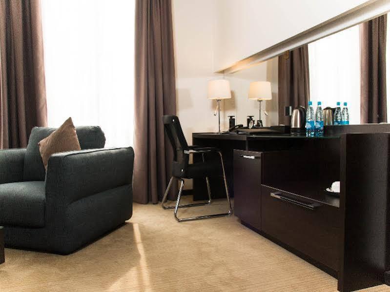 Solutel Hotel Bishkek Luaran gambar