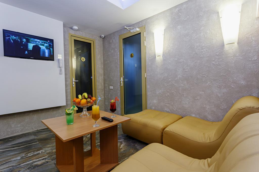 Solutel Hotel Bishkek Luaran gambar
